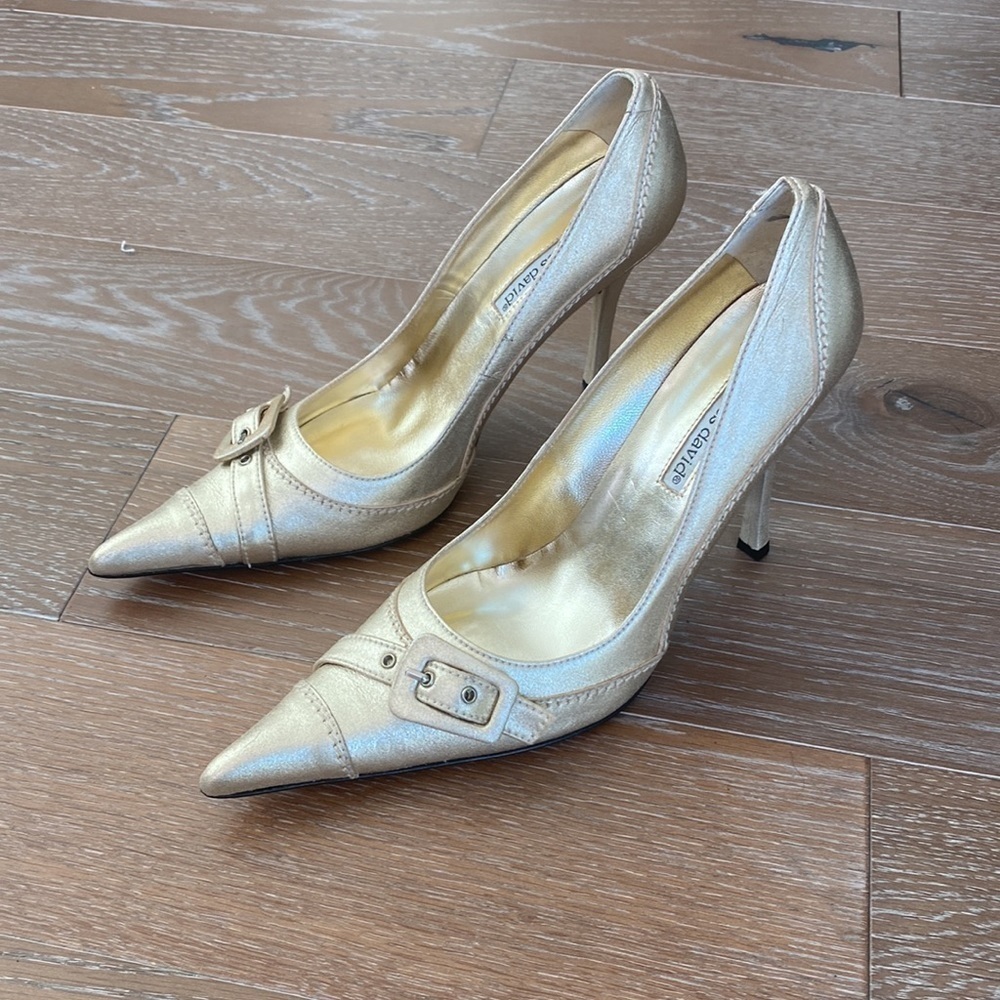 NEW! Charles David Metallic Suede Pump | Gold | 9.5M